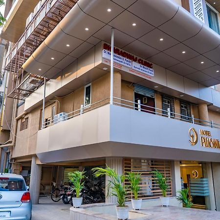 Hotel Pleasant Lake Ahmedabad Exterior foto